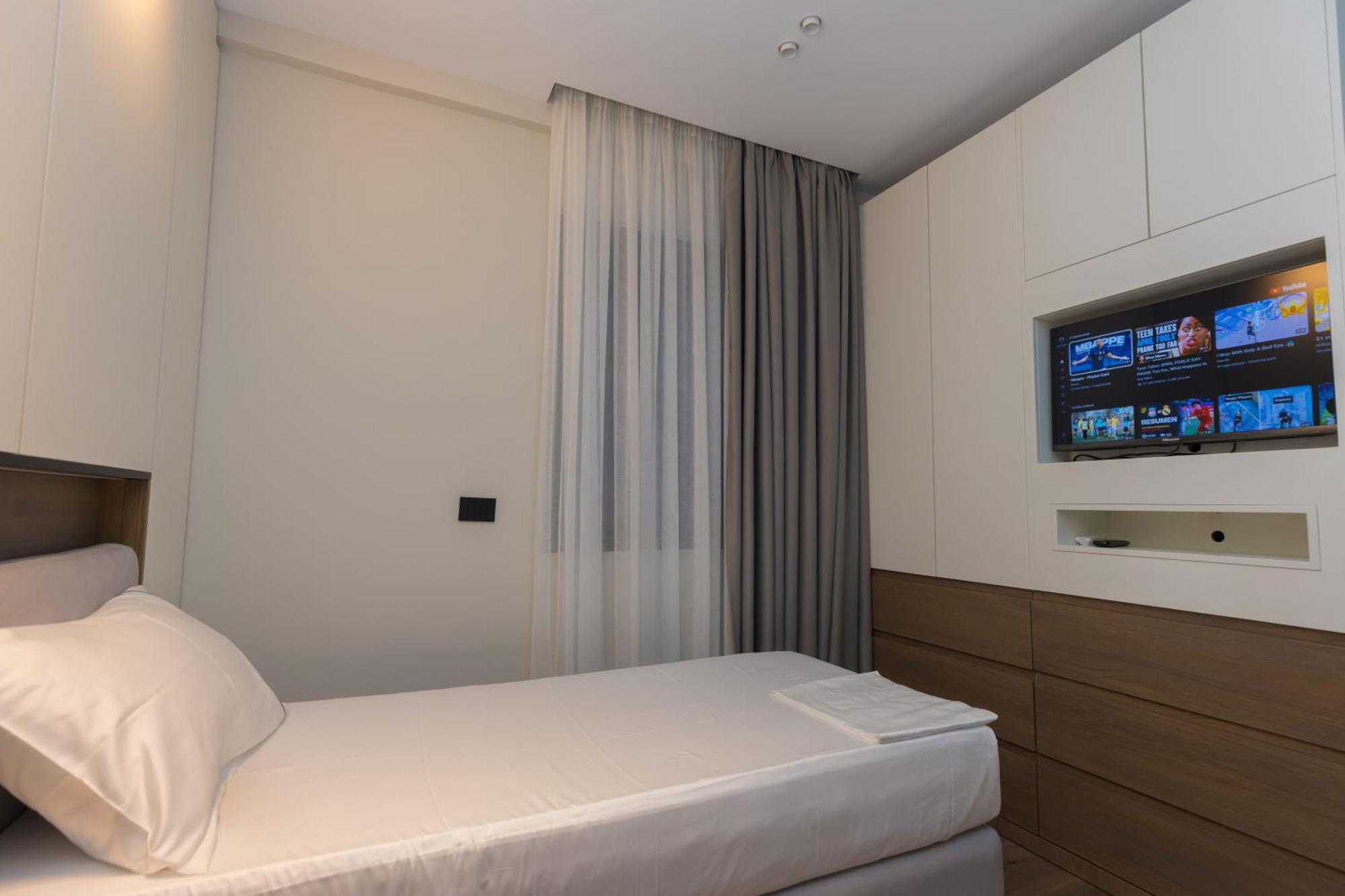 Diora'S Hotel And Apartments Влёра Номер фото